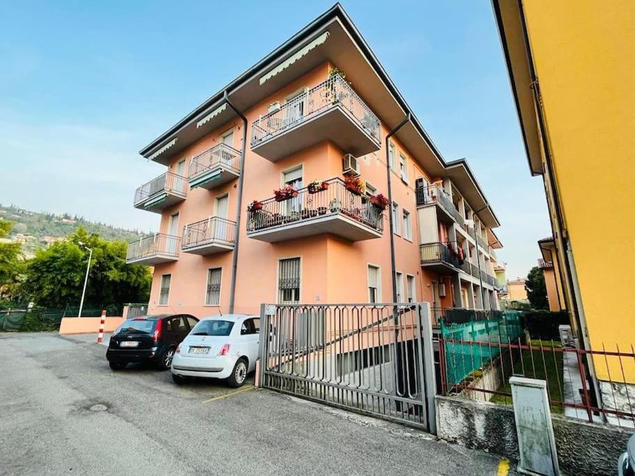 Apartment Al Lago, トッリ・デル・ベーナコ エクステリア 写真