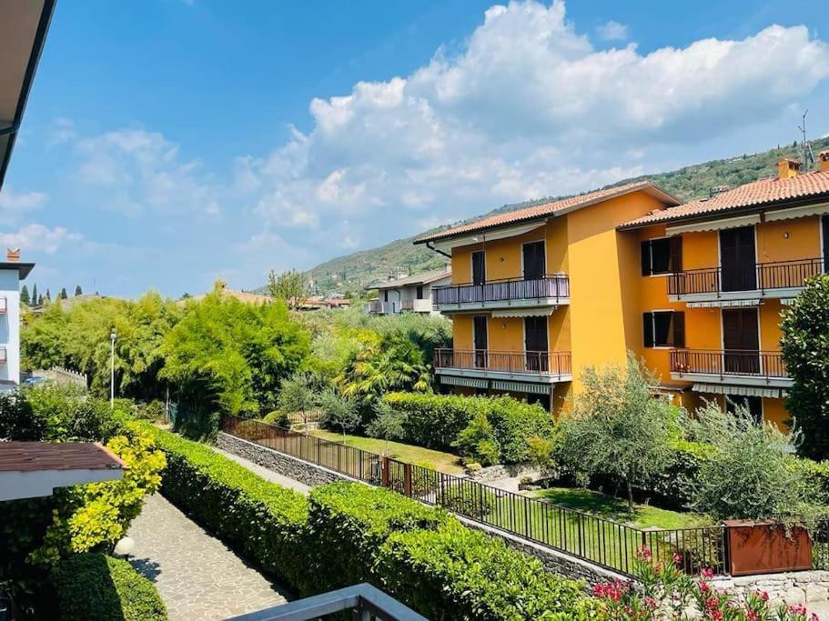 Apartment Al Lago, トッリ・デル・ベーナコ エクステリア 写真